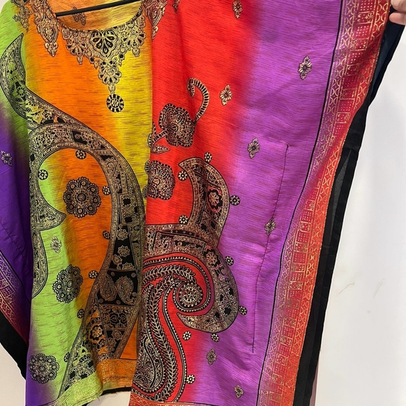 Beautiful colorful kaftan - Picture 7 of 12